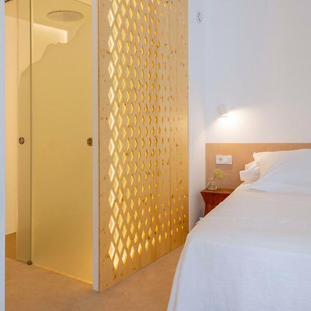 Noualt Otel Ferreries Dış mekan fotoğraf