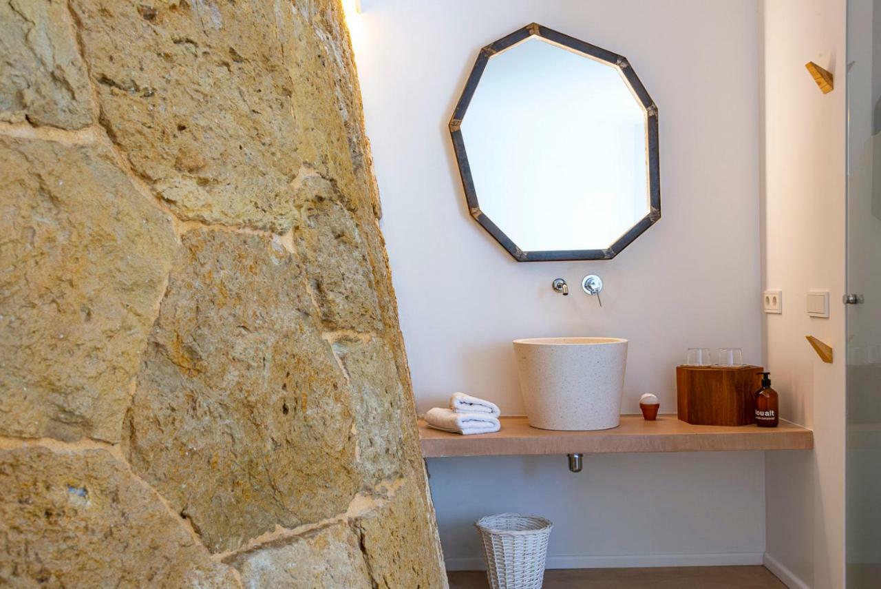 Noualt Otel Ferreries Dış mekan fotoğraf