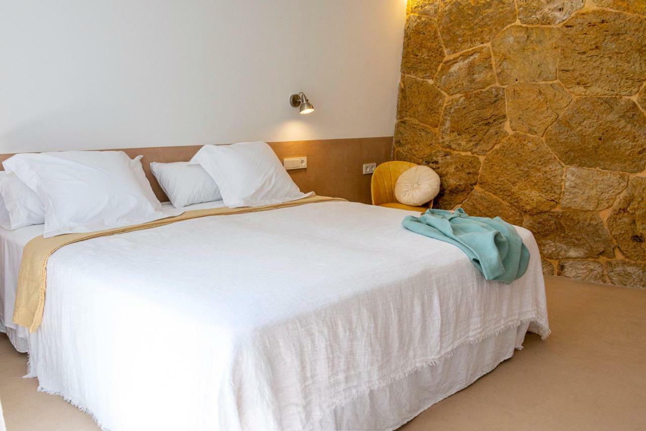 Noualt Otel Ferreries Dış mekan fotoğraf